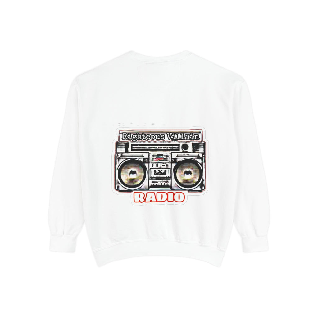 Vintage Boombox Sweatshirt — Retro Radio Graphic Pullover